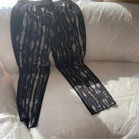 Kenneth Cole Black and Gray Women's Pants - Picture 3 of 5